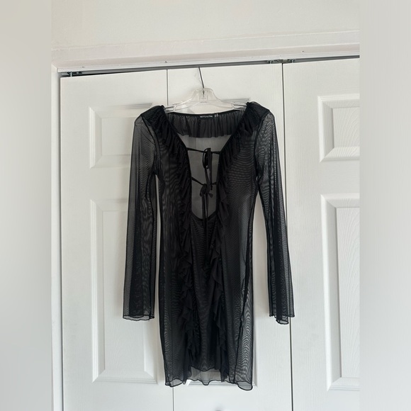 Black mesh cover up - Picture 3 of 7